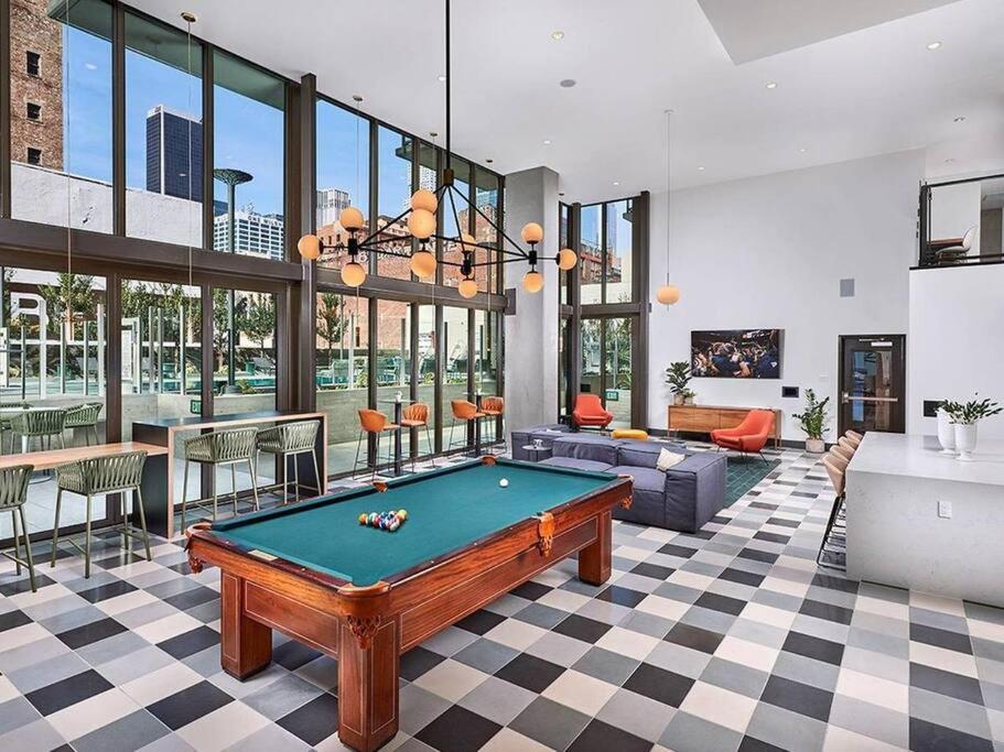 Top Floor High Rise 3 Bed Dtla Skyscraper Penthouse Los Angeles Exterior foto